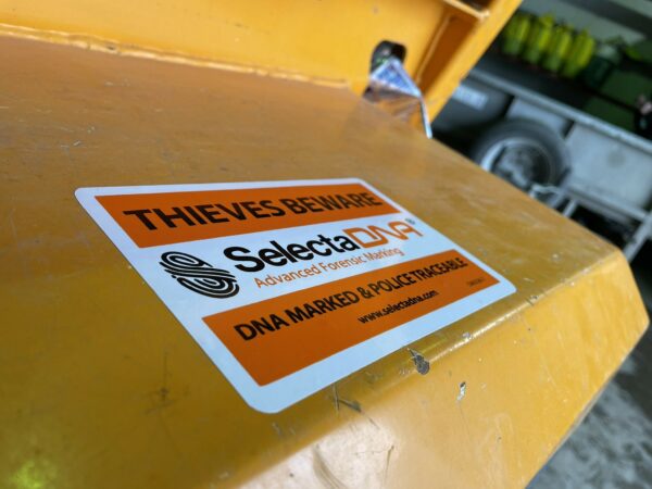 SelectaDNA sticker on a metal surface